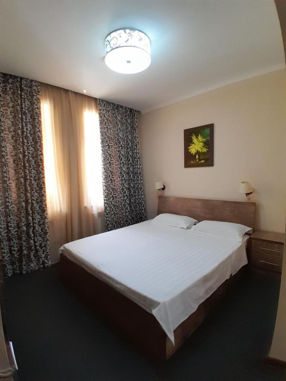 Hotel Bek Samarkand Eksteriør billede