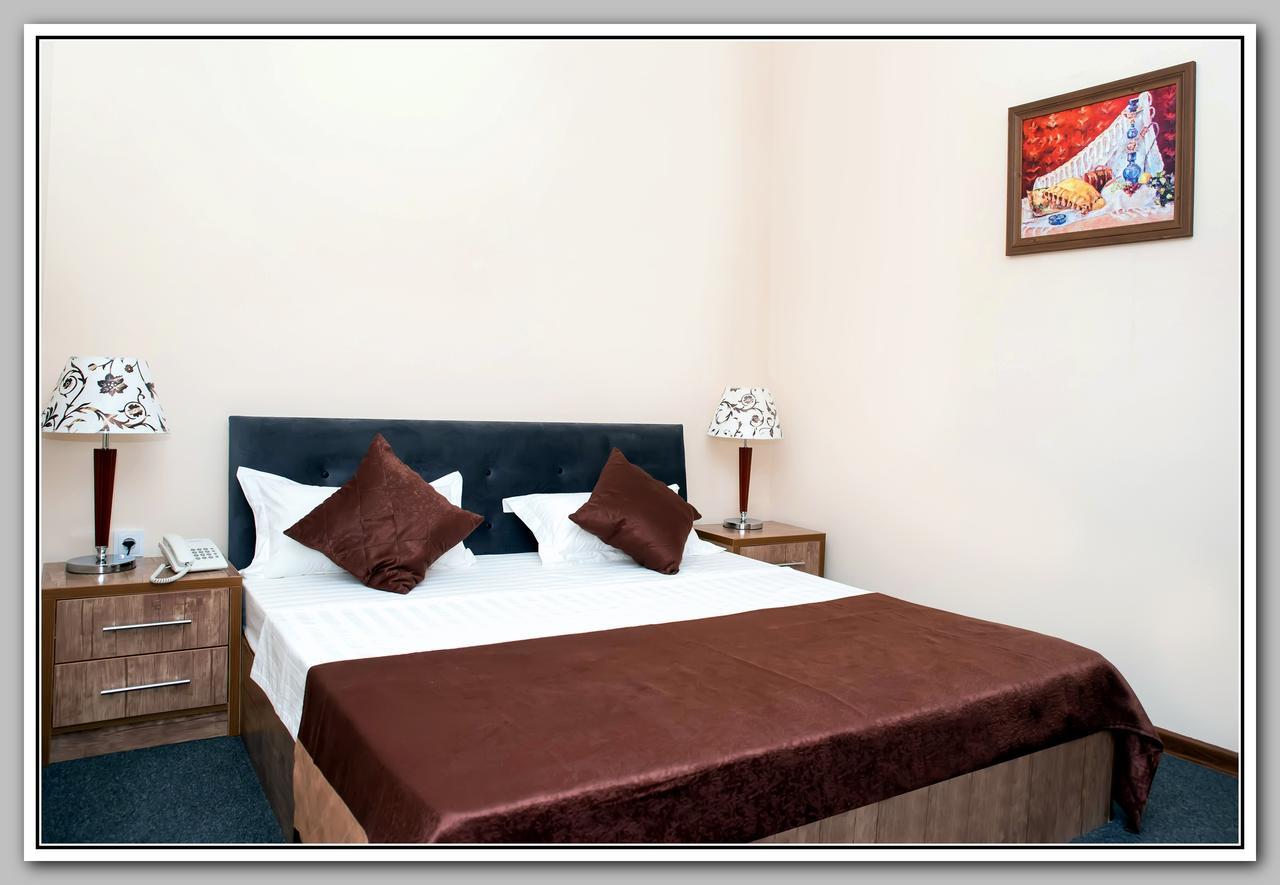 Hotel Bek Samarkand Eksteriør billede