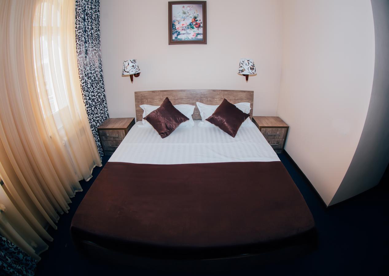 Hotel Bek Samarkand Eksteriør billede